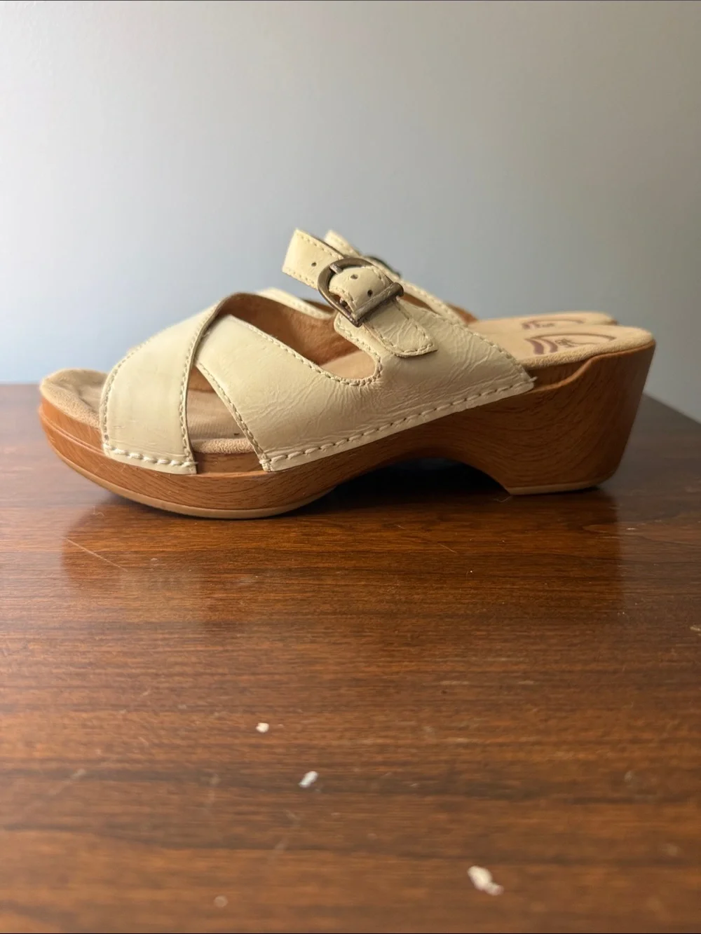DANSKO White Leather Comfortable Wedge Heel Sandal Size 38/8